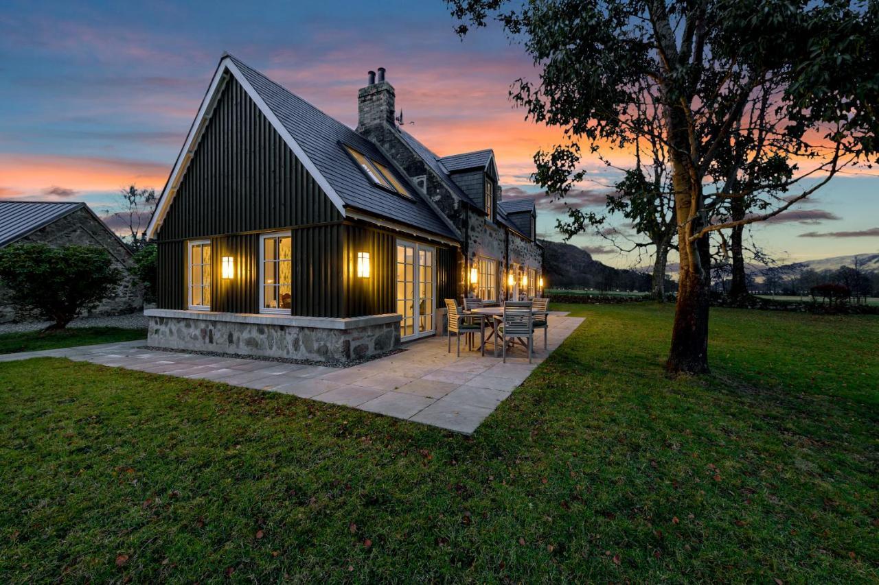 Dalveich Cottage, Hot Tub, 2 Bedroom, Lochearnhead Buitenkant foto